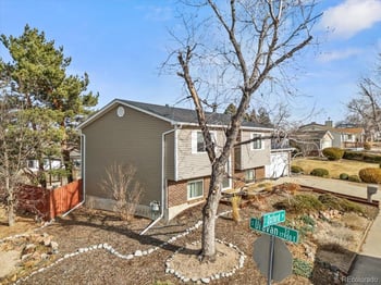 17909 Oxford Pl, Aurora, CO 80013