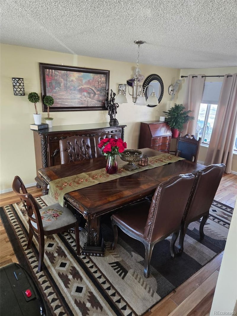 7155 Omaha Blvd, Colorado Springs, CO 80915