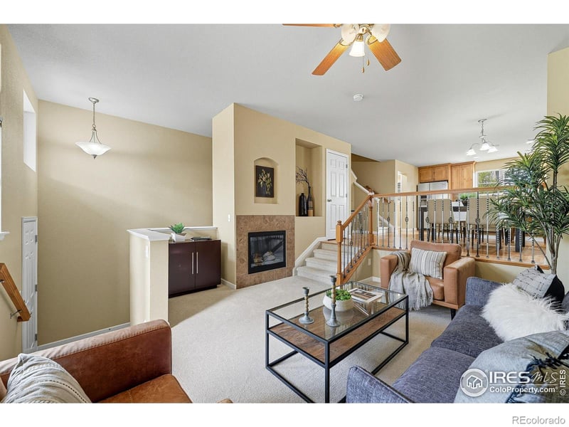 1667 Venice Ln, Longmont, CO 80503