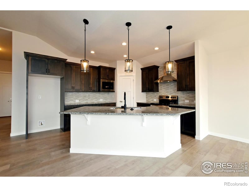 3300 Sapphire Ct, Evans, CO 80634