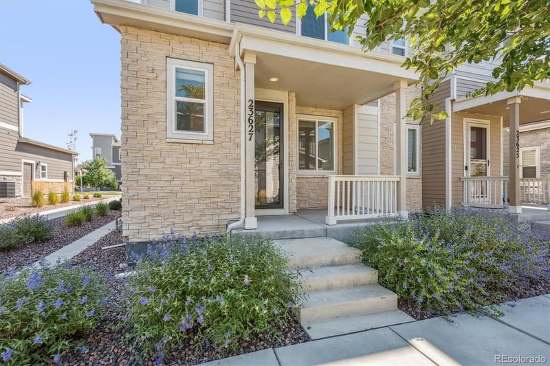 23627 5th Pl, Aurora, CO 80018