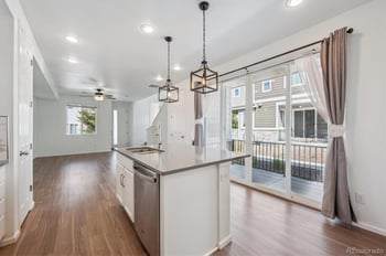 23627 5th Pl, Aurora, CO 80018