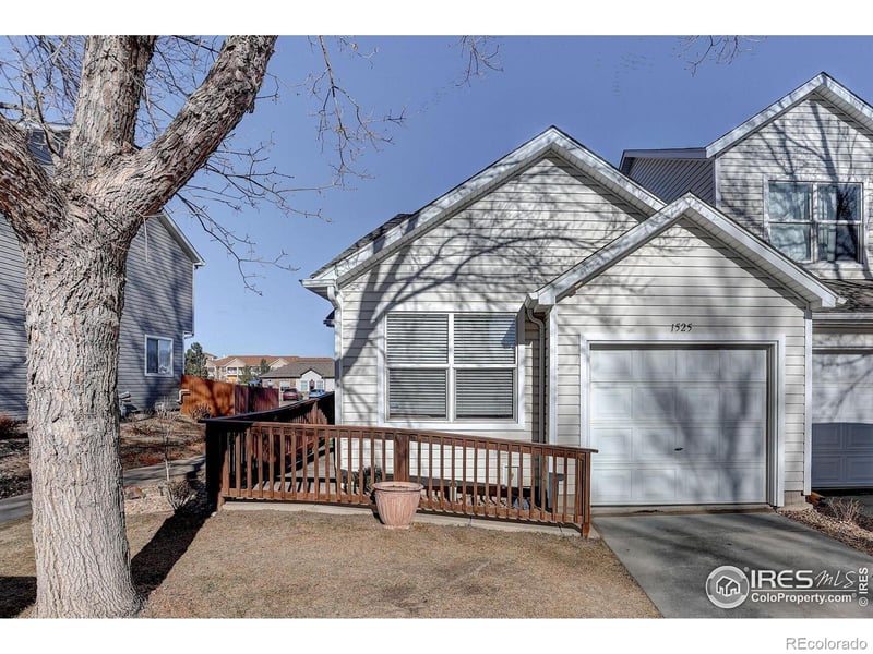 1525 Oak Creek Dr, Loveland, CO 80538