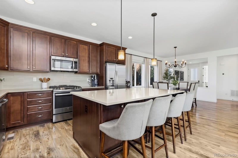 190 Starlight Cir, Erie, CO 80516