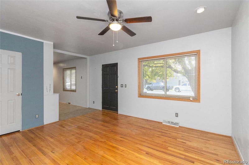 5567 E Asbury Ave, Denver, CO 80222