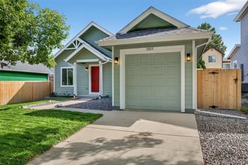 17419 Whitaker Dr, Aurora, CO 80015