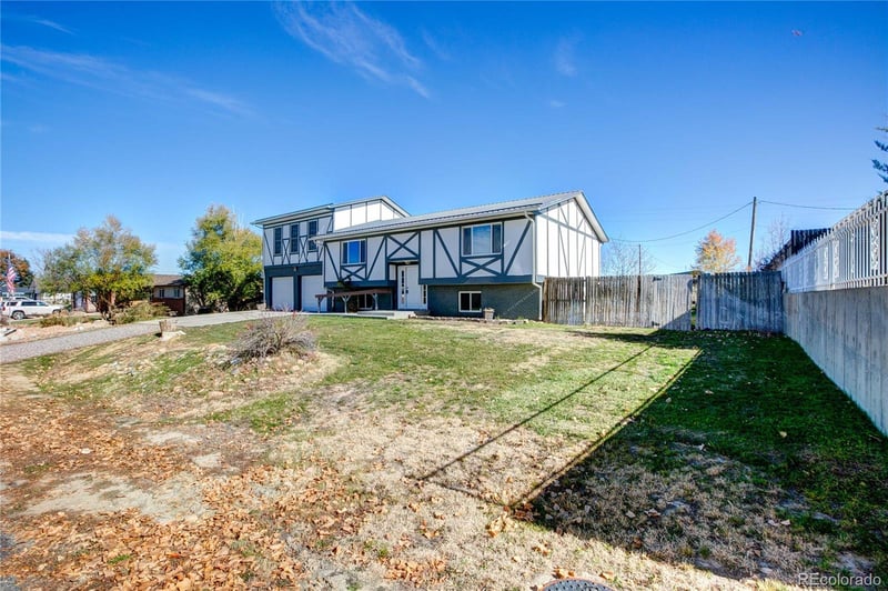 572 Mcdonnell St, Byers, CO 80103