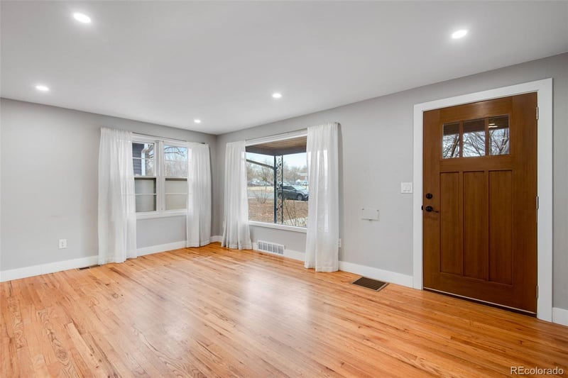 2716 Irving St, Denver, CO 80236