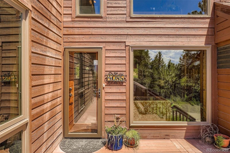 4085 Woods Rd, Sedalia, CO 80135