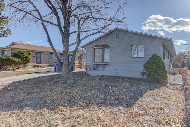 3174 W Center Ave, Denver, CO 80219