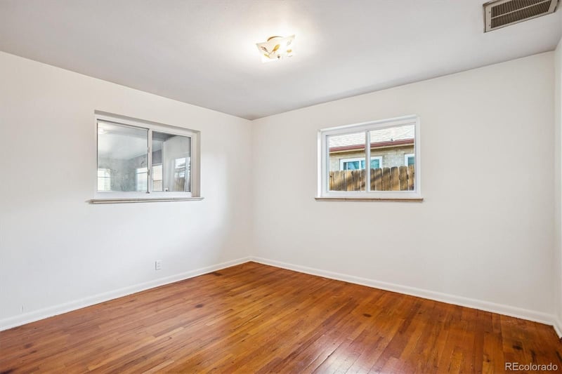 6081 E 80th Ave, Dupont, CO 80024