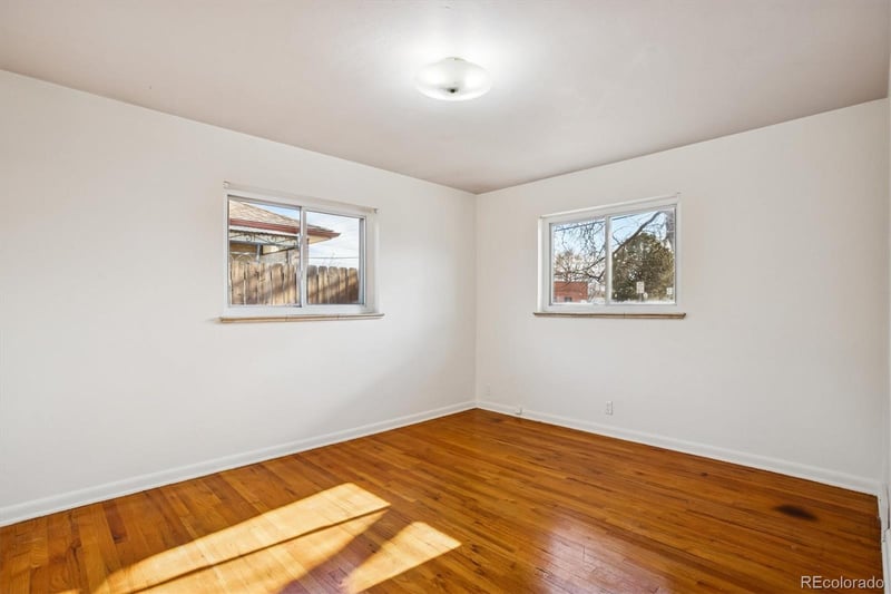 6081 E 80th Ave, Dupont, CO 80024