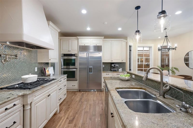 2312 S Fillmore St, Denver, CO 80210