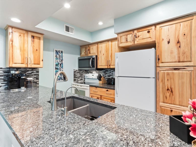 4301 S Pierce St #2D, Denver, CO 80123