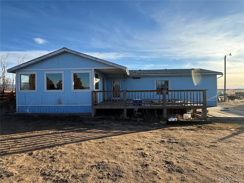 213 Flores St, Sanford, CO 81151