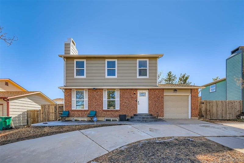 17422 Arizona Ave, Aurora, CO 80017