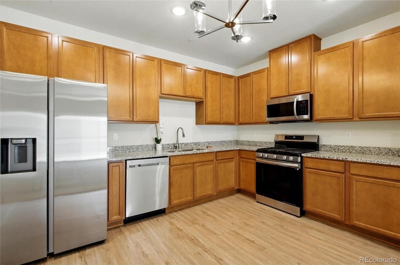 1881 Dunkirk St #106, Aurora, CO 80017