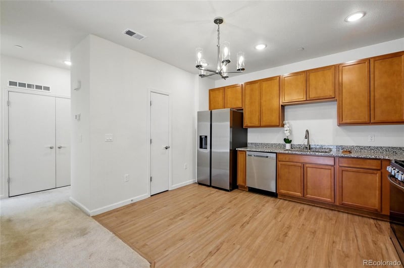 1881 Dunkirk St #106, Aurora, CO 80017