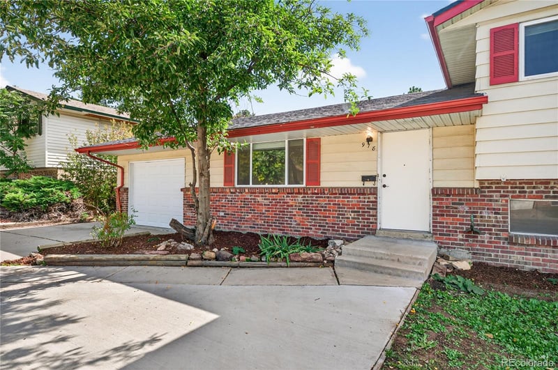 978 Potomac Way, Aurora, CO 80012