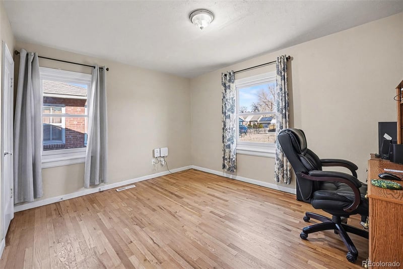 1965 Havana St, Aurora, CO 80010