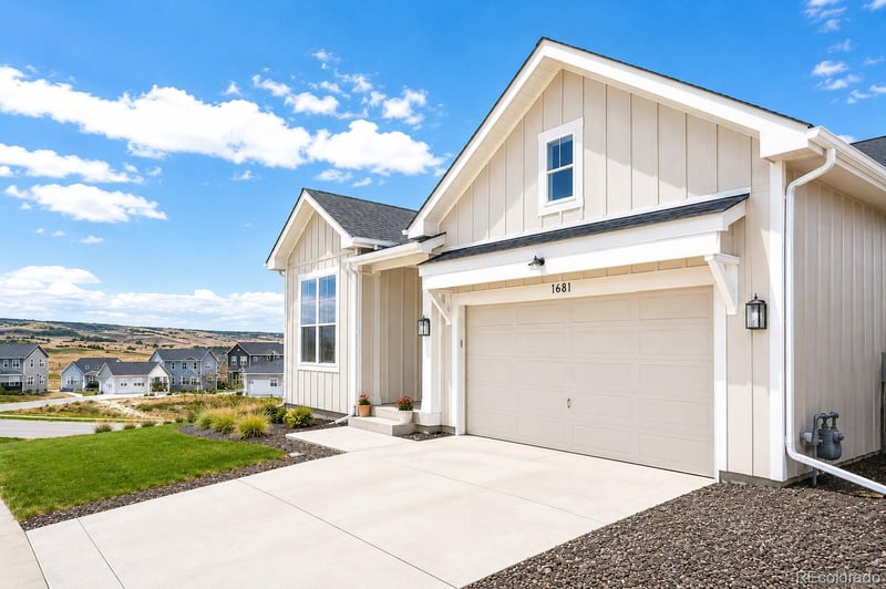 295 Kitselman Dr, Castle Rock, CO 80104