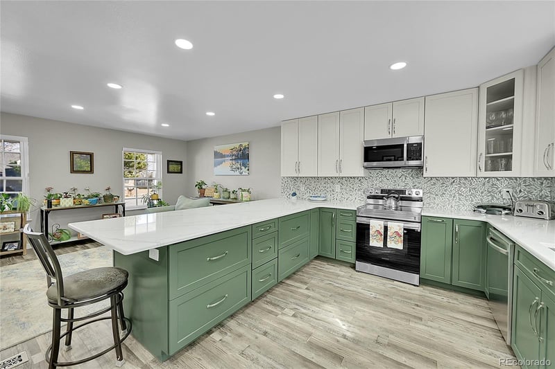 7465 Ivy Way, Centennial, CO 80112