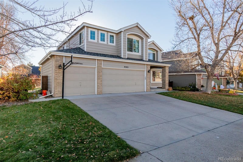9593 Painted Canyon Cir, Highlands Ranch, CO 80129