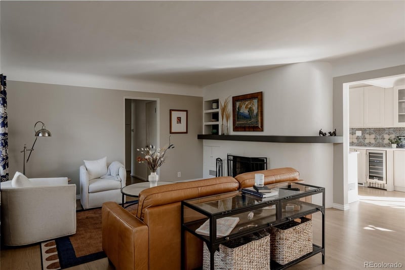 16 Lakewood Heights Dr, Lakewood, CO 80215