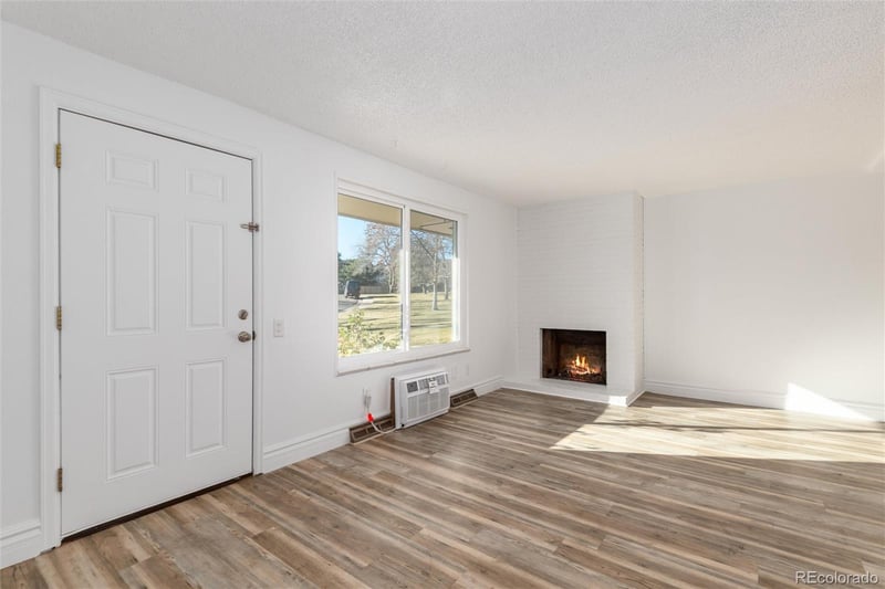 7871 Glasgow Pl, Littleton, CO 80128