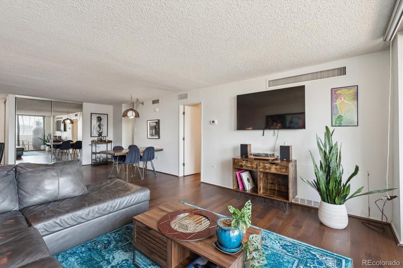 1020 15th St #28G, Denver, CO 80202