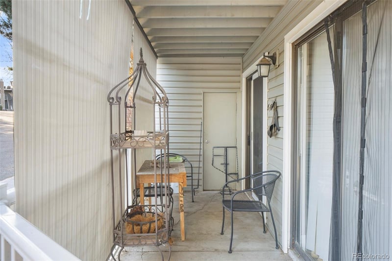 904 Walden Way #102, Aurora, CO 80017