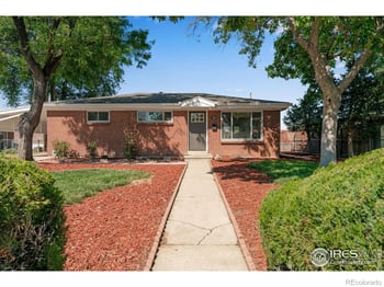2507 Zion St, Aurora, CO 80011