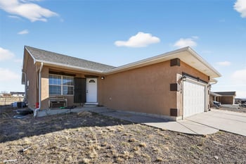 1344 Blazing Star Ln, Pueblo, CO 81007