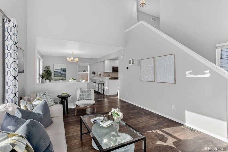 5644 Zante Cir, Aurora, CO 80015