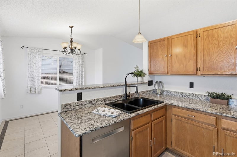 162 Tilbury Ave, Castle Rock, CO 80104