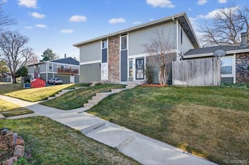 10001 Evans #42B, Aurora, CO 80247