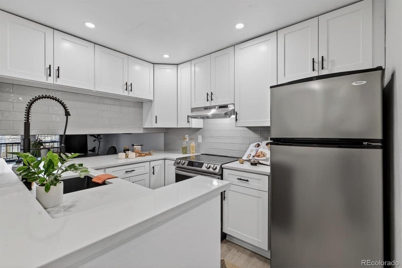 170 Jackson St #205, Denver, CO 80209