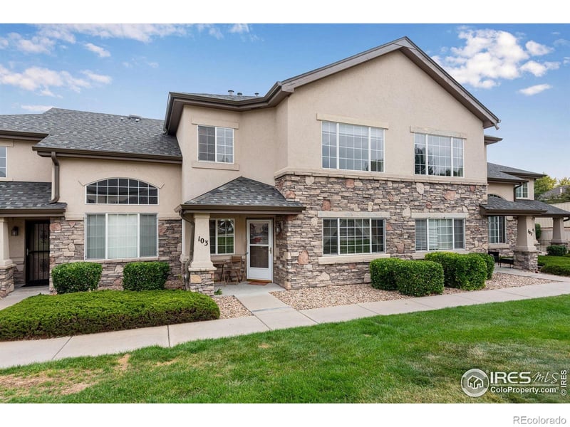 1405 Chambers Rd, Aurora, CO 80017