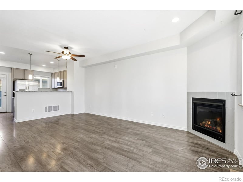 1240 Wren Ct #I, Longmont, CO 80501