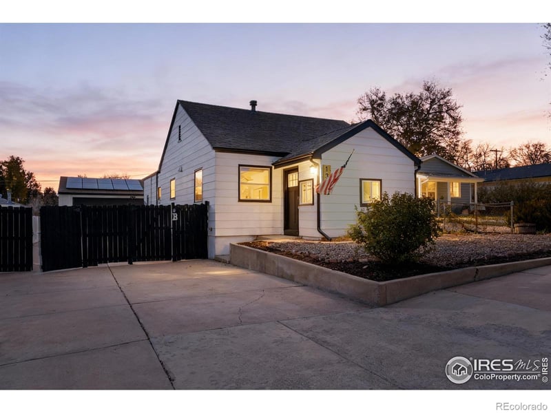 131 Bowen St, Longmont, CO 80501