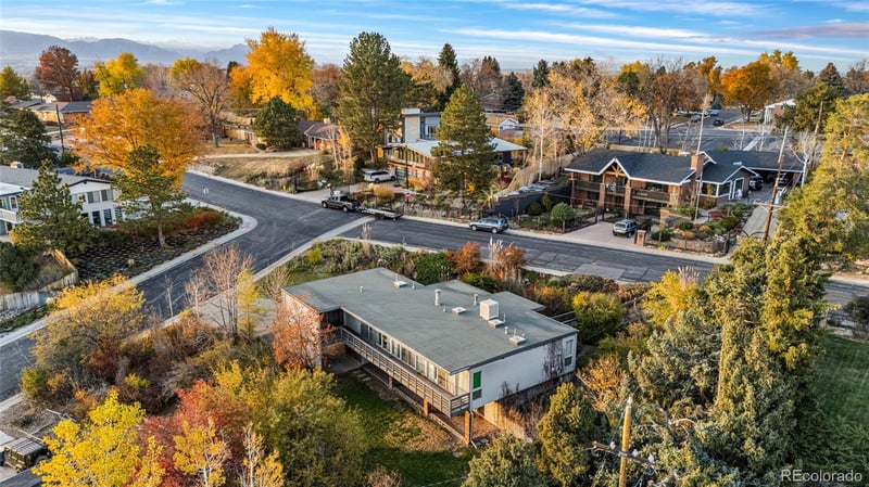 8586 68th Pl, Arvada, CO 80004