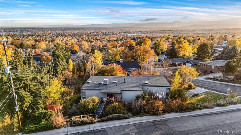 8586 68th Pl, Arvada, CO 80004