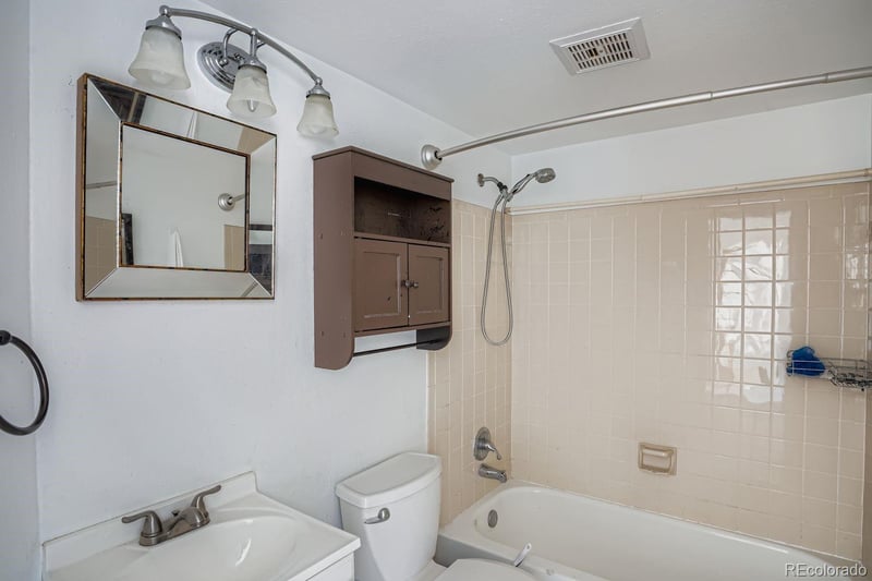 13702 Lehigh Ave #C, Aurora, CO 80014