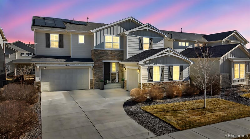 6810 Valleyhead Ct, Aurora, CO 80016