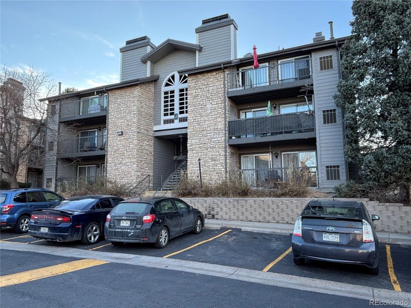 2575 Syracuse Way #J102, Denver, CO 80231