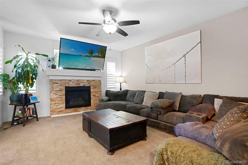 6404 Harvest St, Aurora, CO 80016