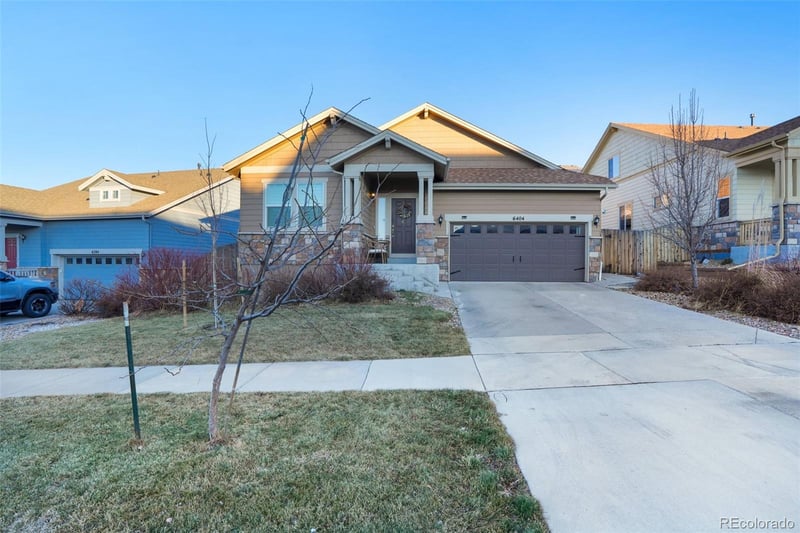 6404 Harvest St, Aurora, CO 80016
