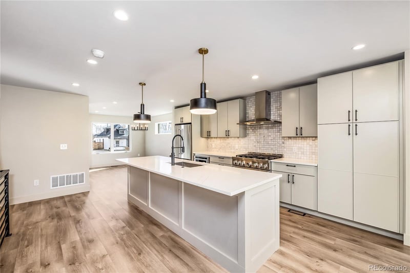 3935 Lipan St, Denver, CO 80211