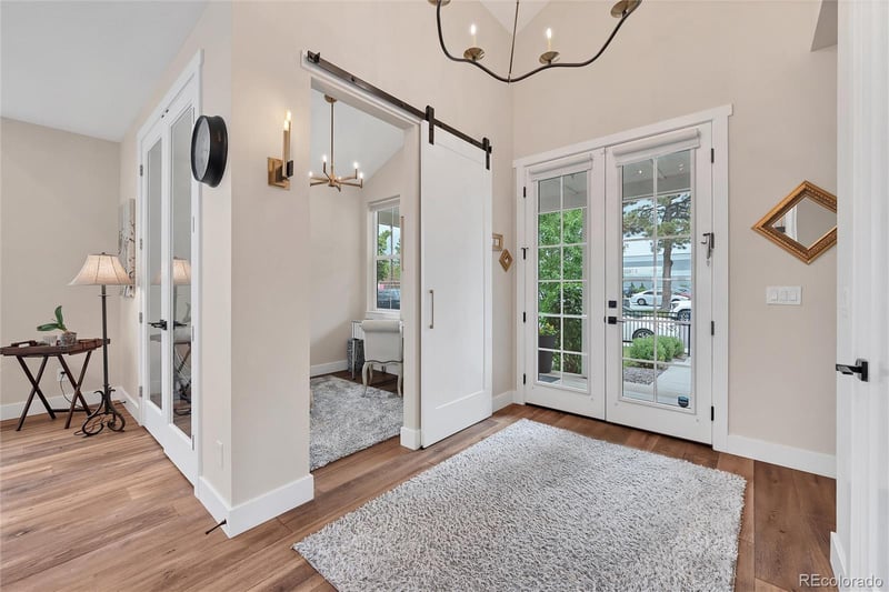 1721 Jackson St, Denver, CO 80210