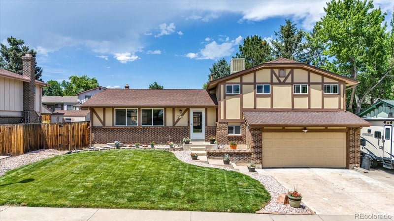 6441 73rd Pl, Arvada, CO 80003